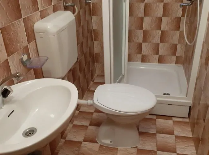 Maro Apartment *