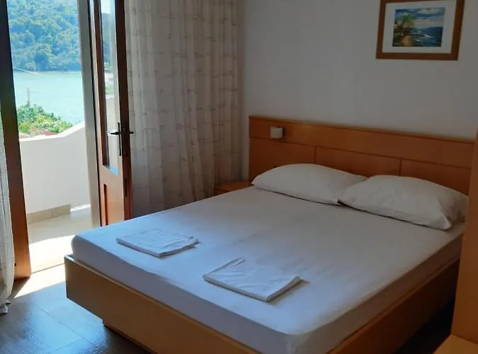 Apartment Maro *