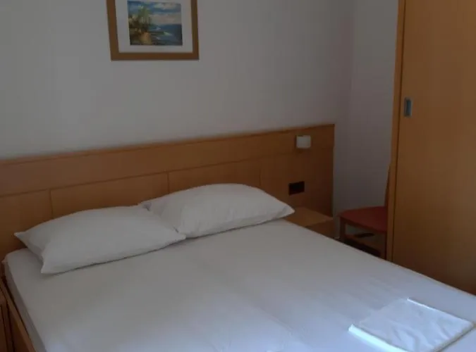 Maro Apartment *